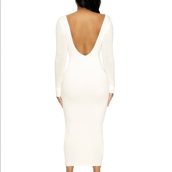 Naked Wardrobe The NW Timeless Dress in White - Picture 2 of 3